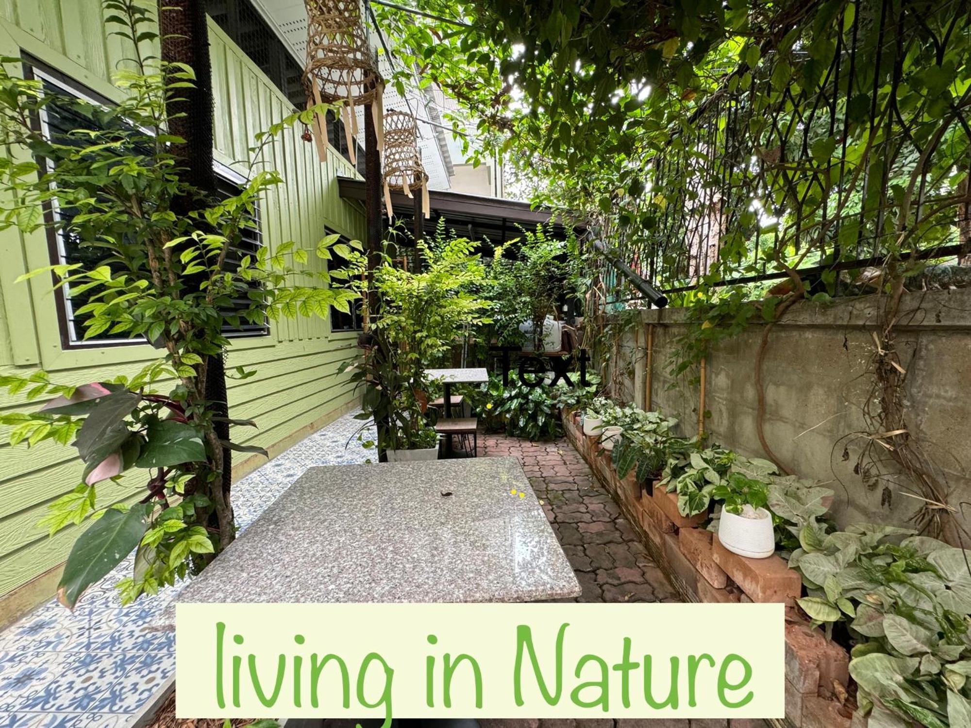 Retro At Phra Sing Guest House Chiang Mai Exterior foto